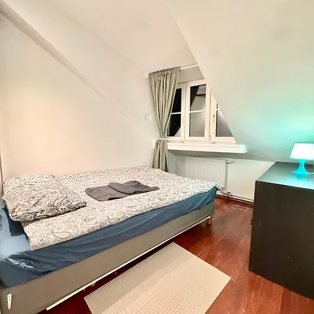 Old Town Attic Ignoto 16 Self Check In Apartment