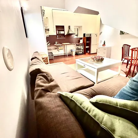 Old Town Attic Ignoto 16 Self Check In Apartment