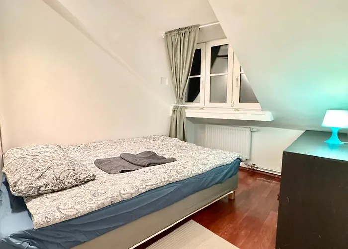 Old Town Attic Ignoto 16 Self Check In Apartment