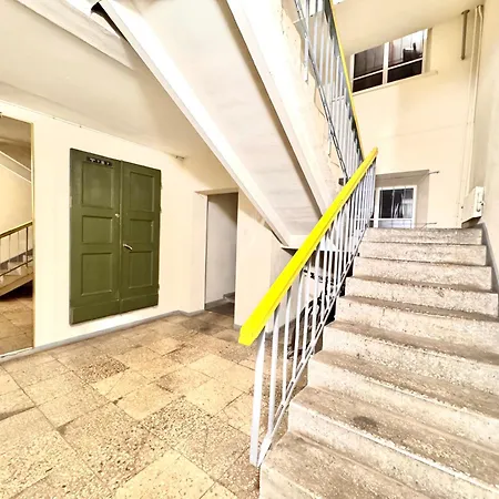 公寓 Old Town Attic Ignoto 16 Self Check In